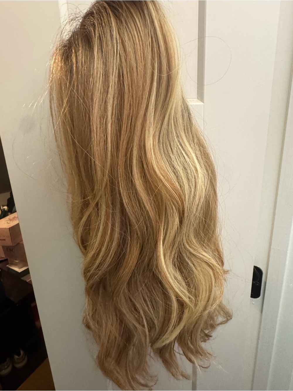 HairUWear Selfie Mode Clip-In Hairpiece in Wheat - Picture 5 of 7